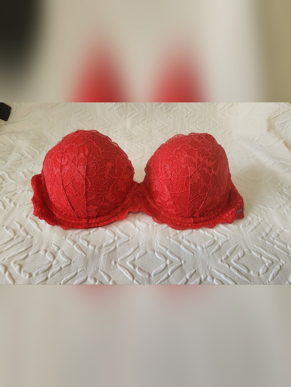 PINK Victoria's Secret Red Lace Plunge Bra